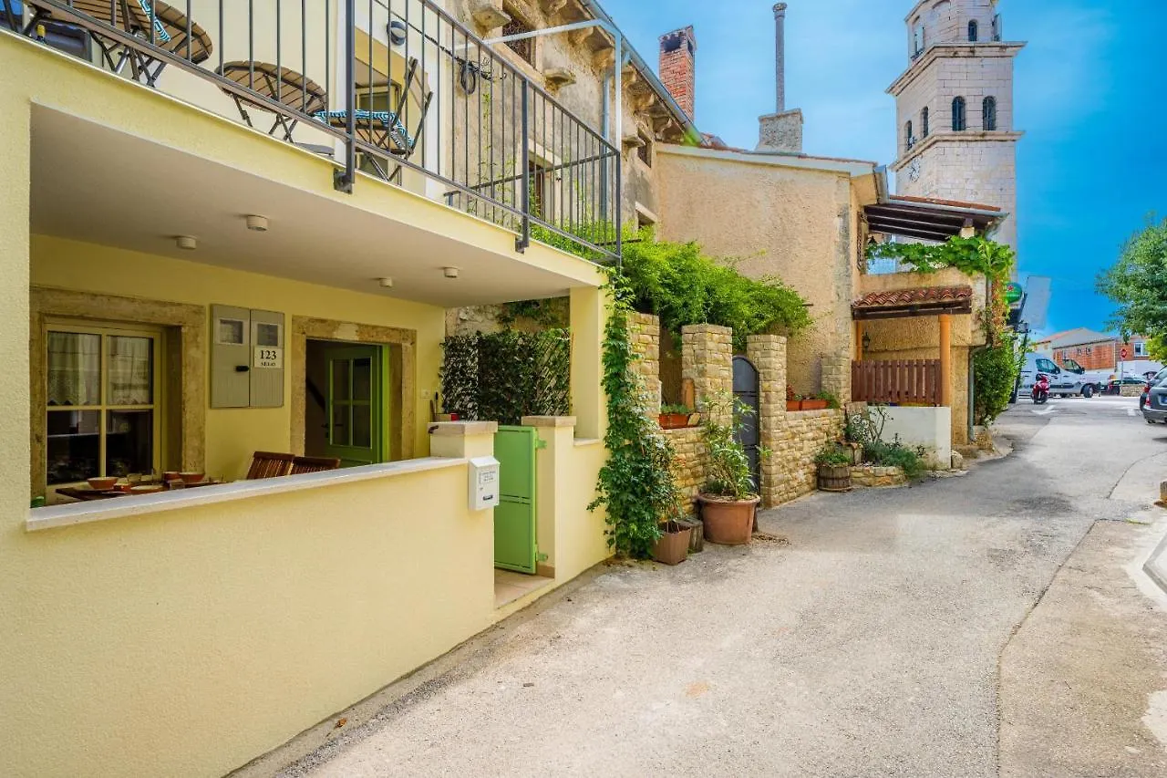 Casa Tonia 0*, Premantura Croatia