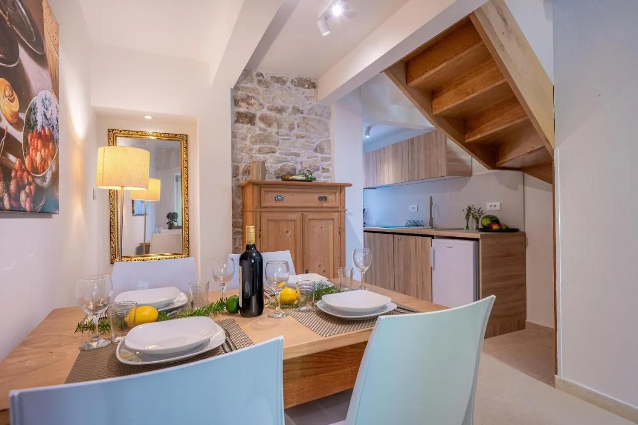 Casa Tonia 0*, Premantura